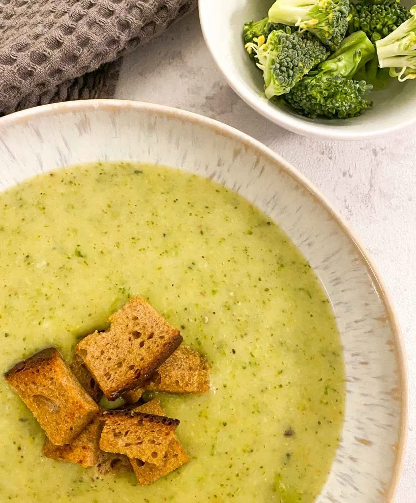 Easy Broccoli Soup with Potatoes