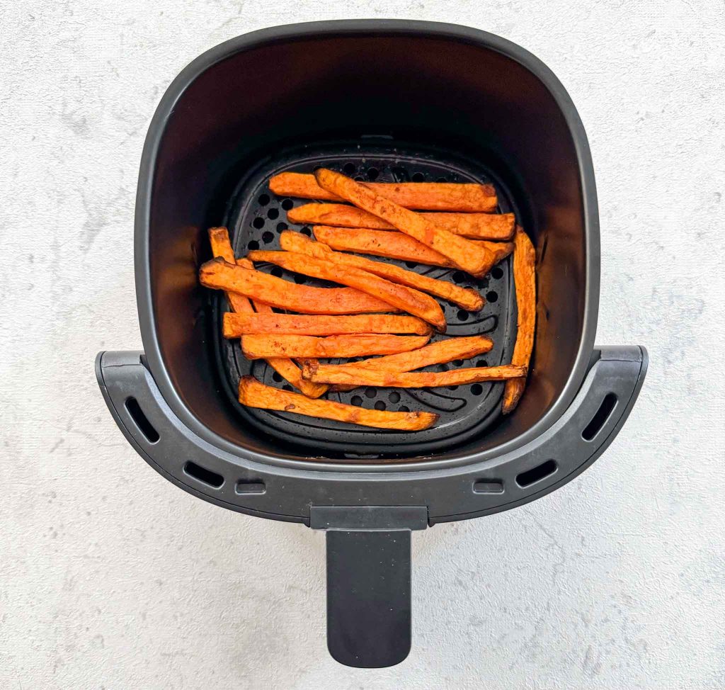 How To Cook Air Fryer Sweet Potato Fries Step 4