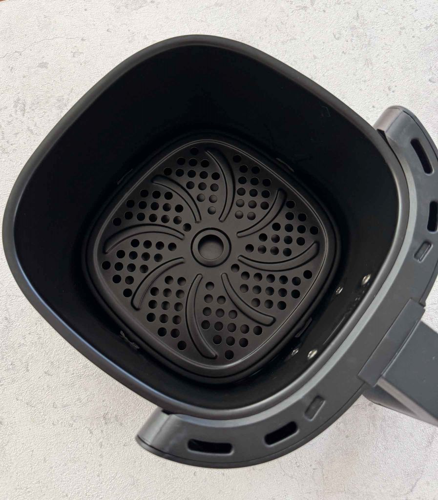Cleaning Air Fryer