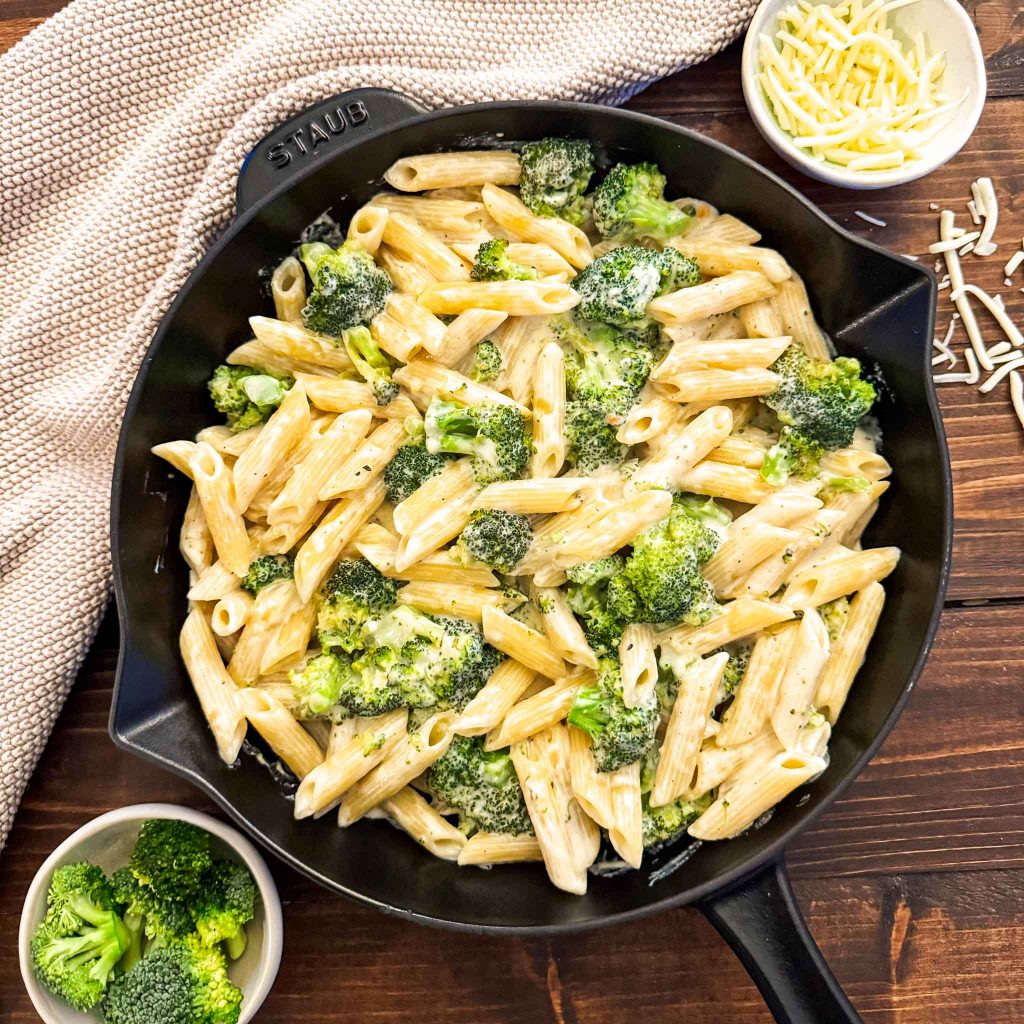 Healthy Quick Broccoli Pasta